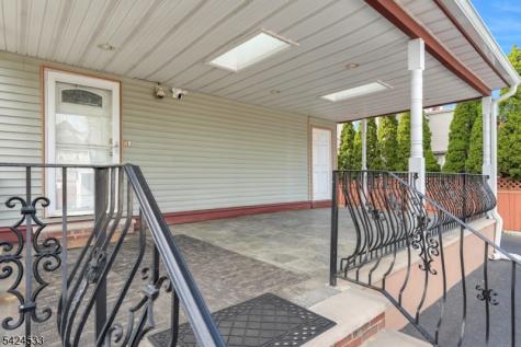 60 Hawthorne Avenue East Orange NJ 07018