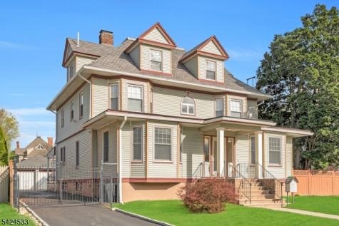 60 Hawthorne Avenue East Orange NJ 07018