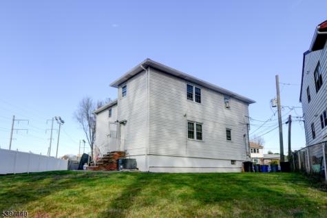 8 Sailer Court Elizabeth NJ 07201