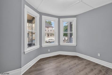 529 S Clinton Street East Orange NJ 07018
