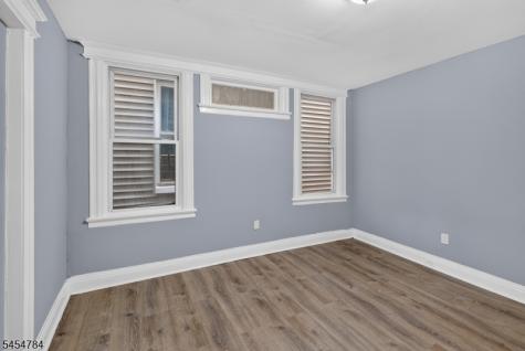 529 S Clinton Street East Orange NJ 07018