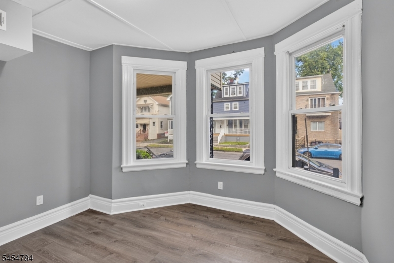 529 S Clinton Street East Orange NJ 07018