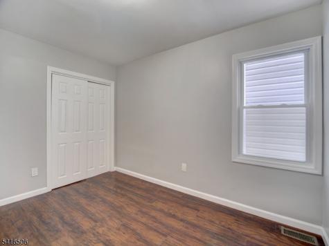 198 N 17th Street East Orange NJ 07017