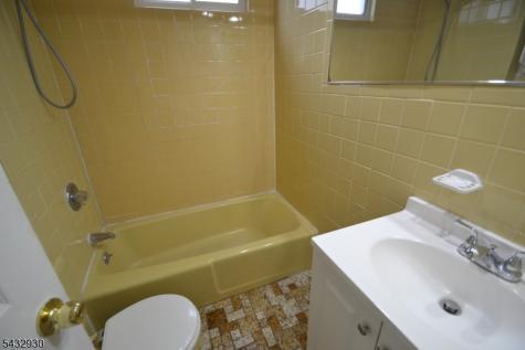8 Witherspoon Street Nutley NJ 07110