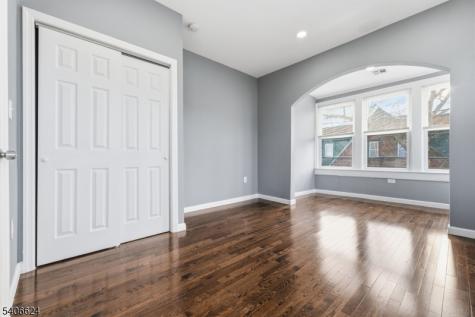53 Aldine Street Newark NJ 07112