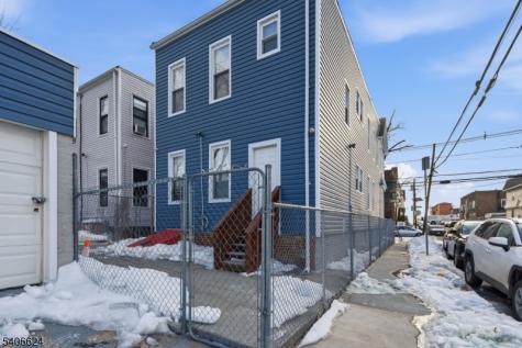 53 Aldine Street Newark NJ 07112