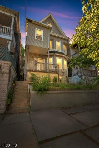 135 N 4th Street Paterson NJ 07522