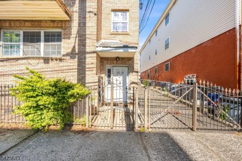 25 Norfolk Street Newark NJ 07103