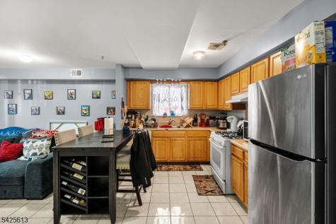 25 Norfolk Street Newark NJ 07103