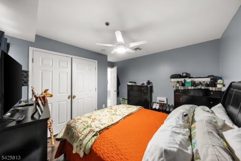 25 Norfolk Street Newark NJ 07103