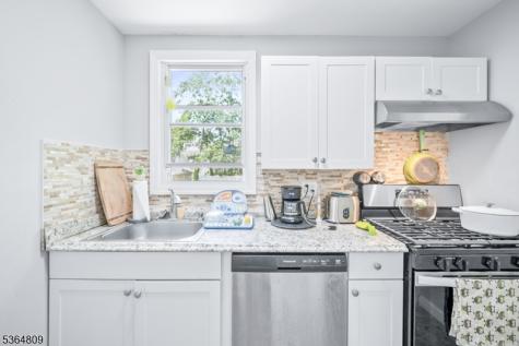 26 Hillside Avenue Chatham NJ 07928