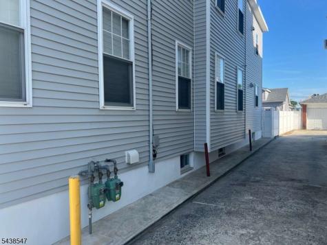 736 Pennington Street Elizabeth NJ 07202