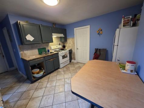 32 Elm Street Paterson NJ 07501