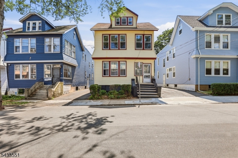 28 Underwood Street Newark NJ 07106