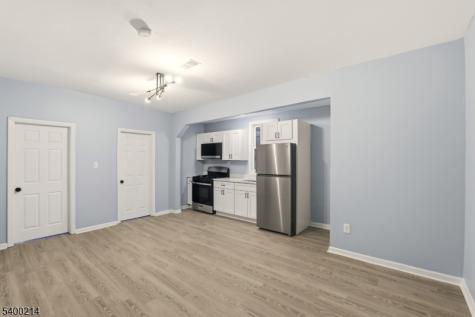 790 S 14th Street Newark NJ 07108