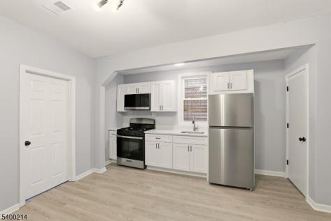790 S 14th Street Newark NJ 07108