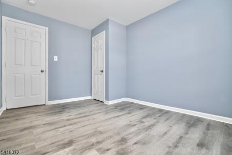 51 Demarest Street Newark NJ 07112