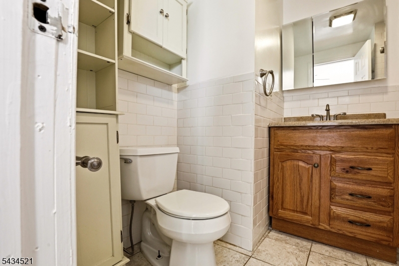 174 Orient Street Bayonne NJ 07002