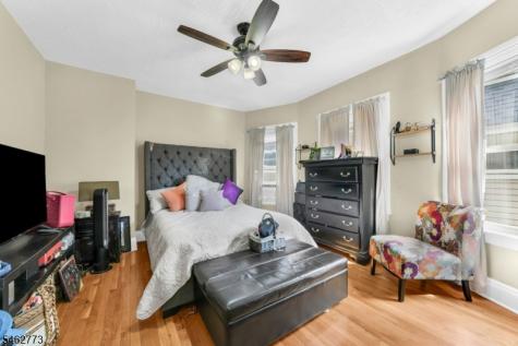63 Montague Place Montclair NJ 07042
