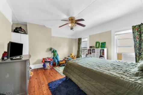 63 Montague Place Montclair NJ 07042