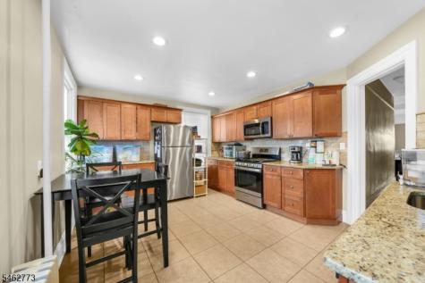 63 Montague Place Montclair NJ 07042