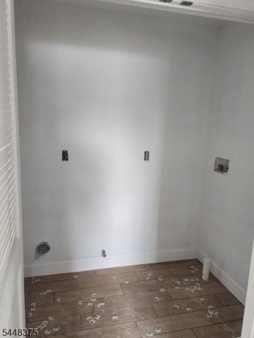 48 Willoughby Street Newark NJ 07112