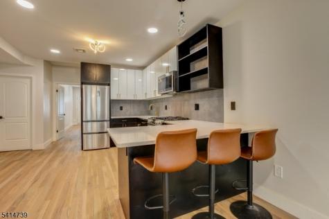 623 38TH Street Union NJ 07087