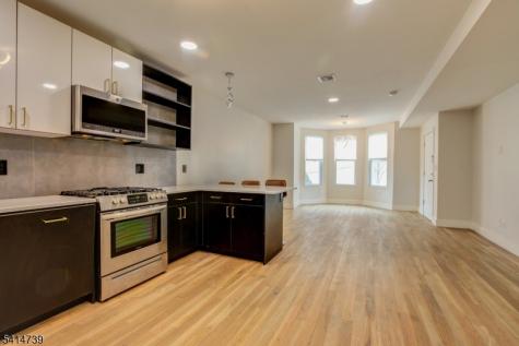 623 38TH Street Union NJ 07087
