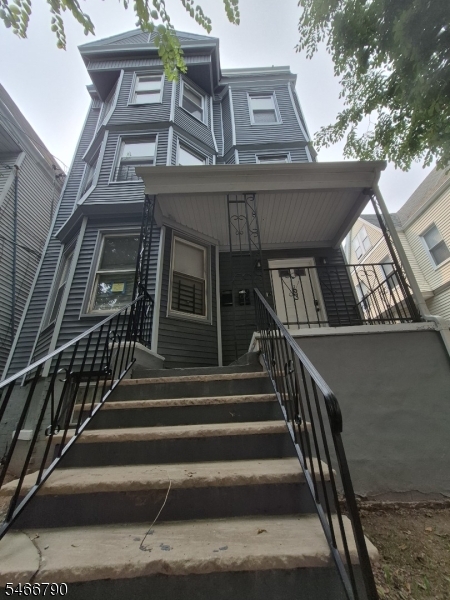 63 S 7th Street Newark NJ 07107