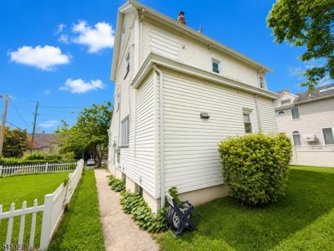 622 Hackensack Street Carlstadt NJ 07072