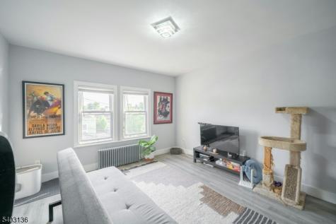 162 Glenwood Avenue Jersey City NJ 07306