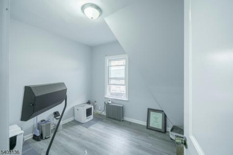 162 Glenwood Avenue Jersey City NJ 07306