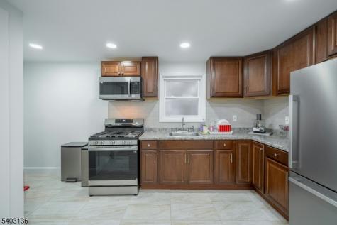 162 Glenwood Avenue Jersey City NJ 07306