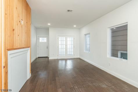 210 Nunda Avenue Jersey City NJ 07306