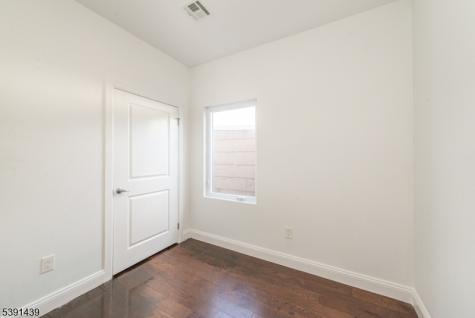 210 Nunda Avenue Jersey City NJ 07306