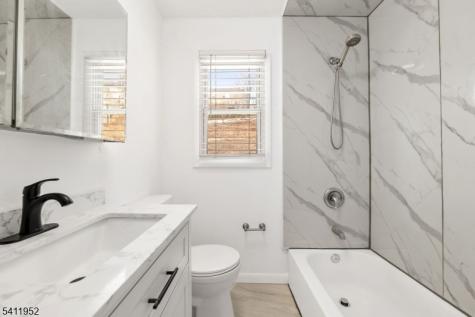 86 Katz Avenue Paterson NJ 07502