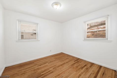 86 Katz Avenue Paterson NJ 07502