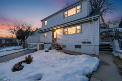 86 Katz Avenue Paterson NJ 07502