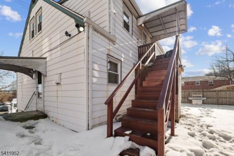 86 Katz Avenue Paterson NJ 07502