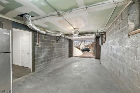 86 Katz Avenue Paterson NJ 07502