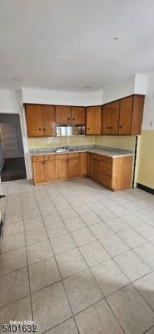 212 3RD Street Newark NJ 07107