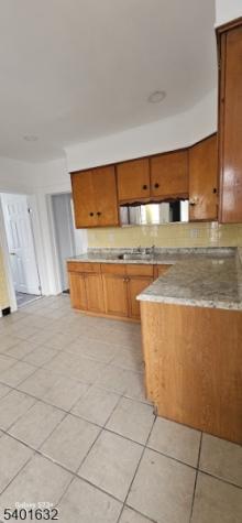 212 3RD Street Newark NJ 07107