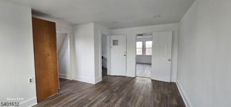 212 3RD Street Newark NJ 07107