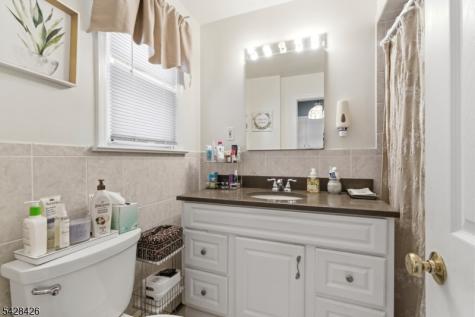 107 Mount Prospect Avenue Clifton NJ 07013