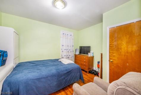232 2ND Street Newark NJ 07107