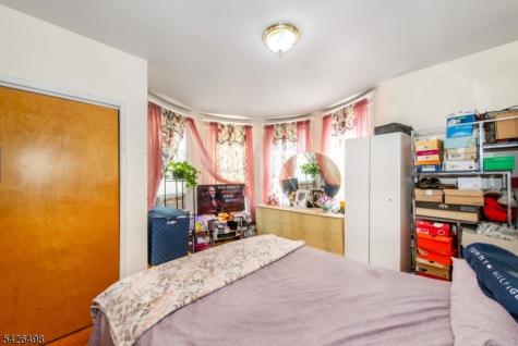 232 2ND Street Newark NJ 07107