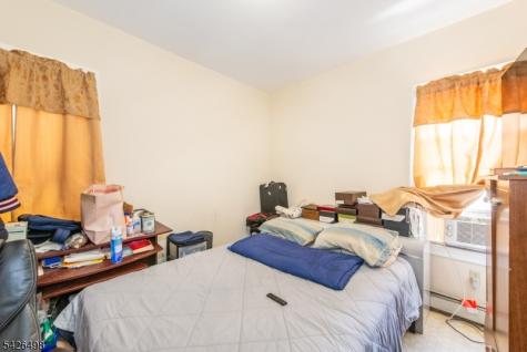 232 2ND Street Newark NJ 07107