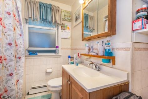 232 2ND Street Newark NJ 07107