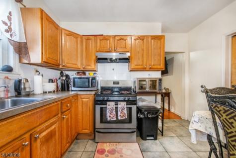 232 2ND Street Newark NJ 07107