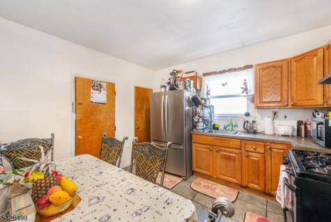 232 2ND Street Newark NJ 07107